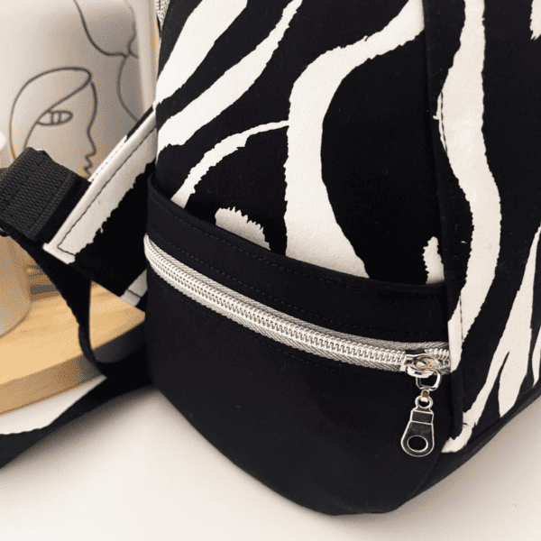 detail-sac-a-dos-zebre-sweetbag